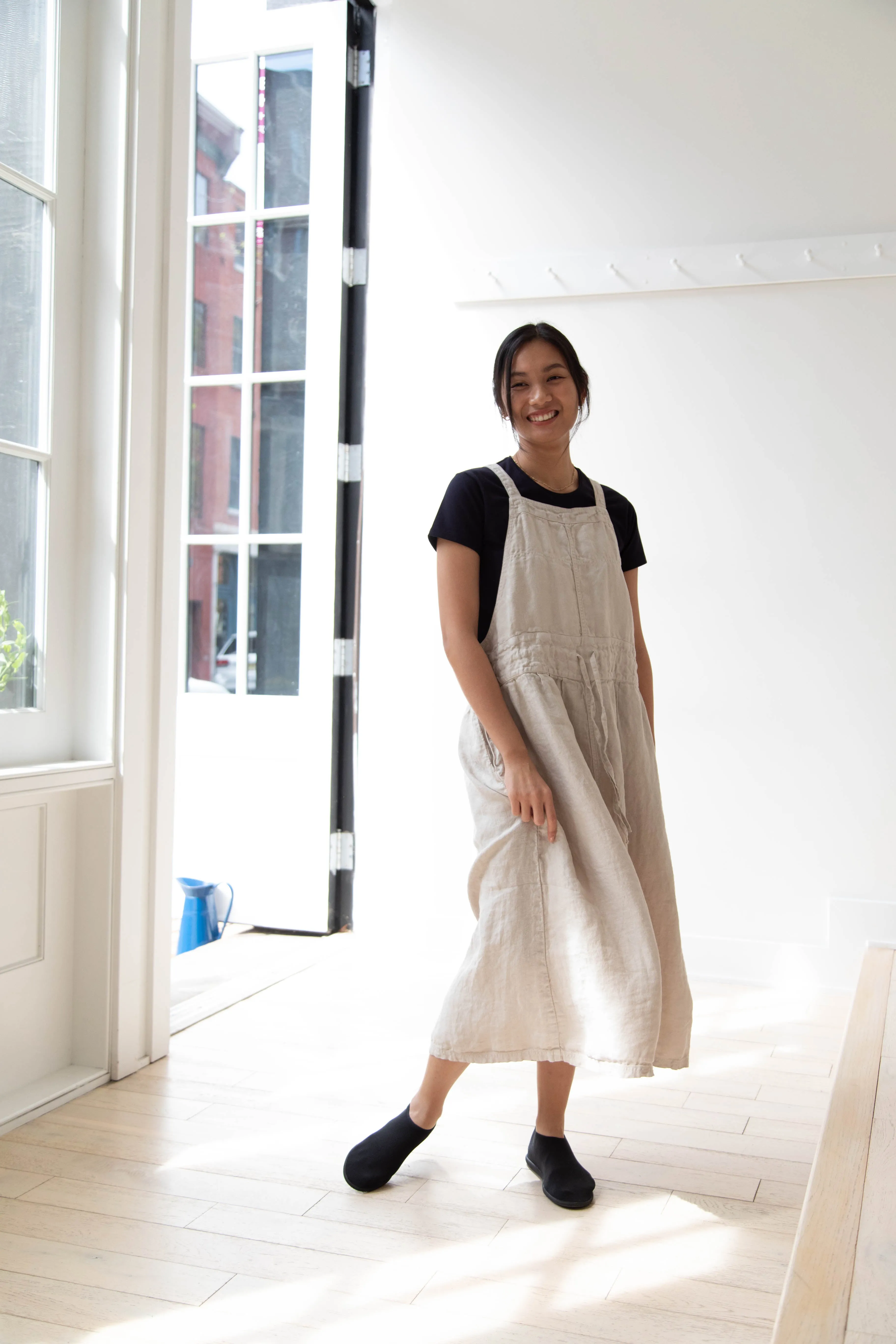 Armen | Linen Apron Dress in Greige