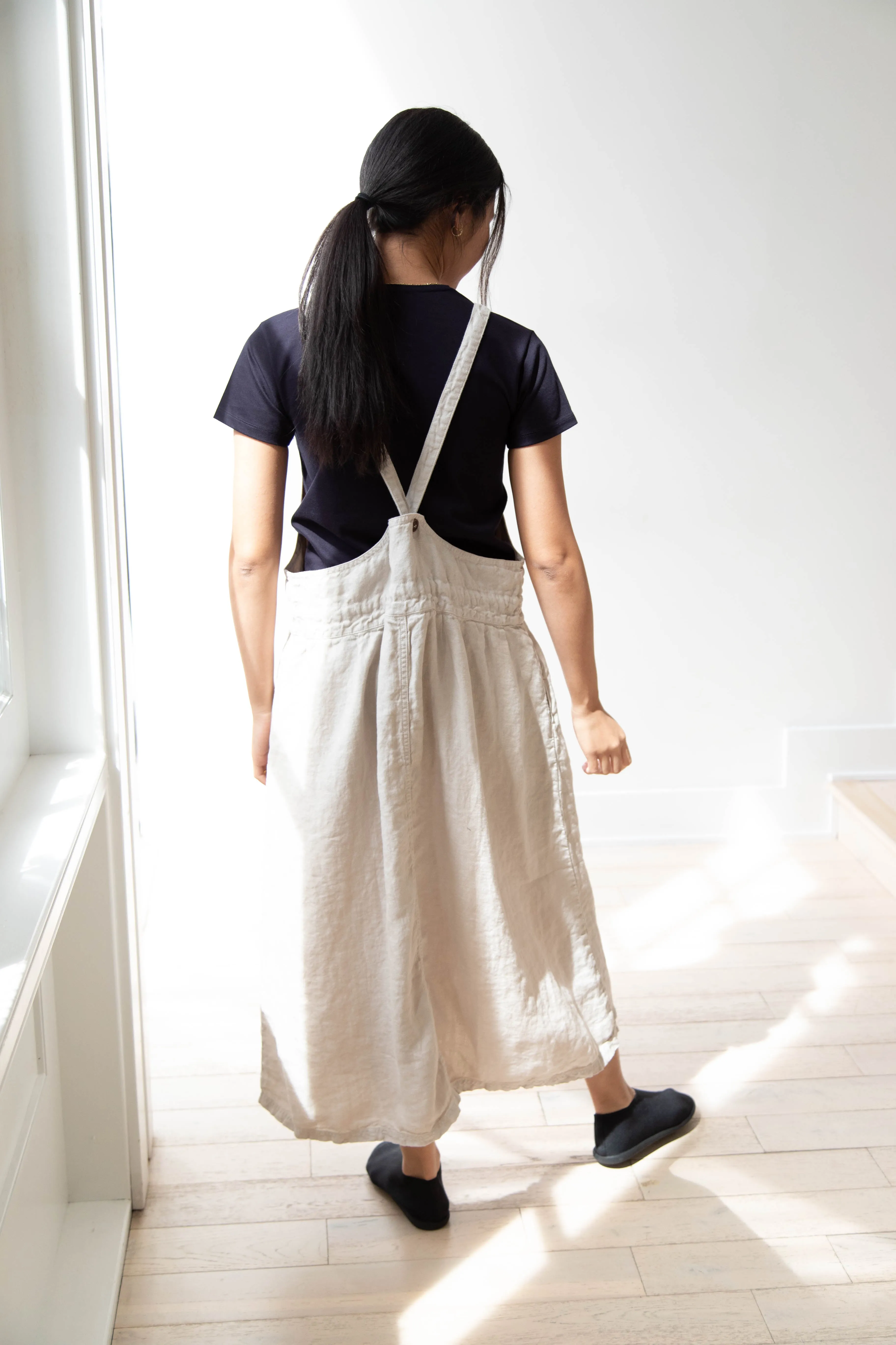 Armen | Linen Apron Dress in Greige