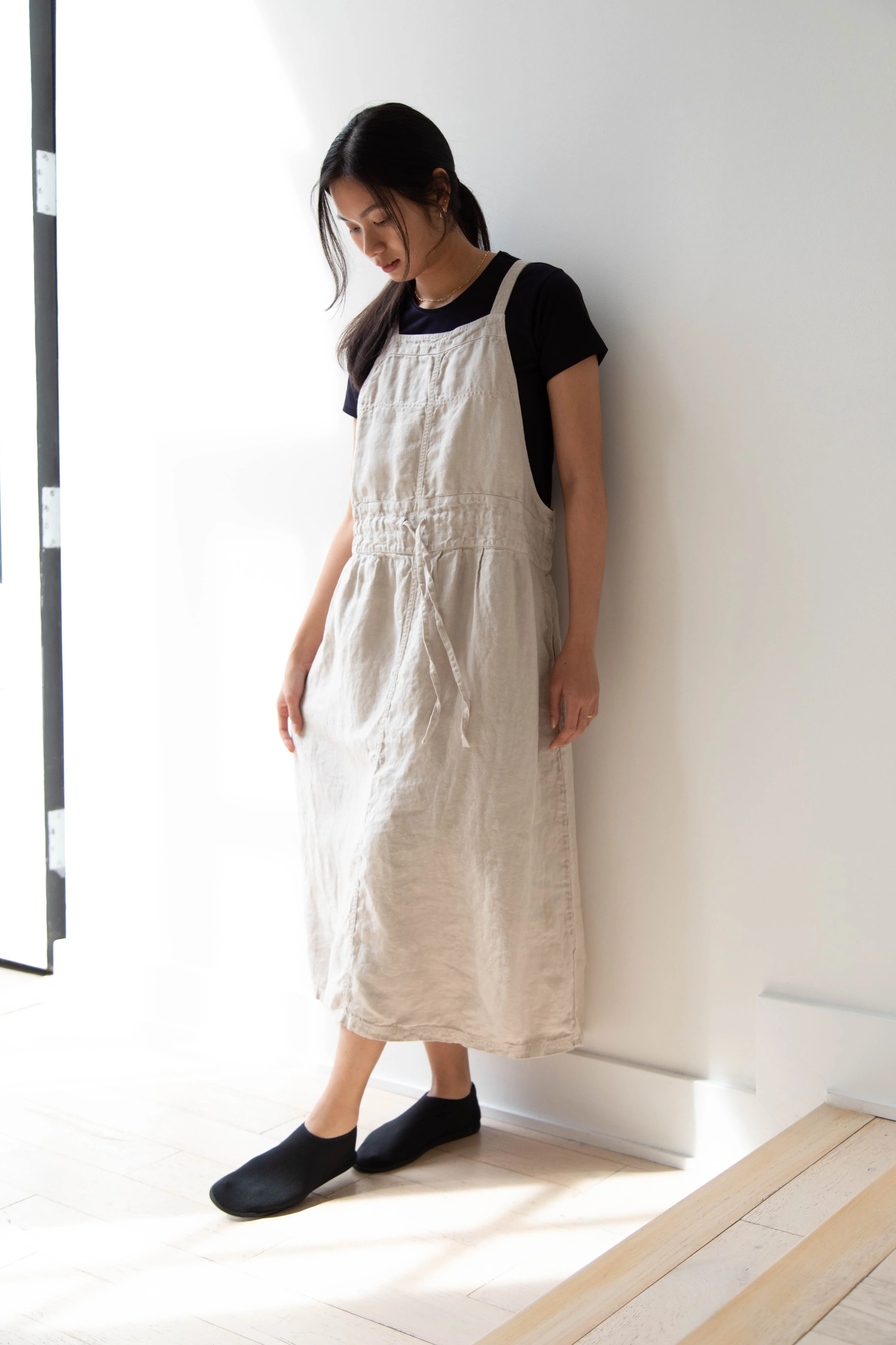 Armen | Linen Apron Dress in Greige