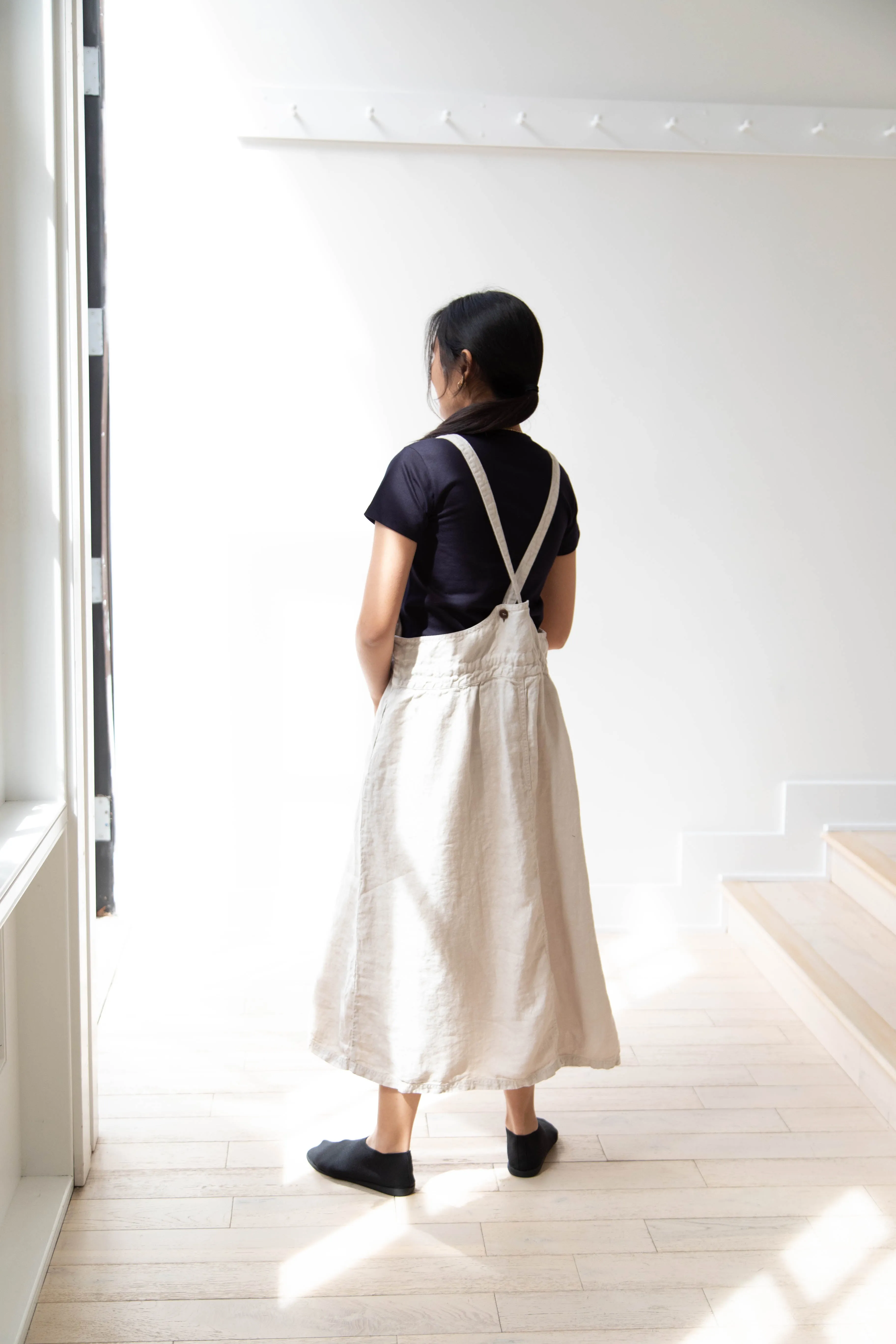 Armen | Linen Apron Dress in Greige