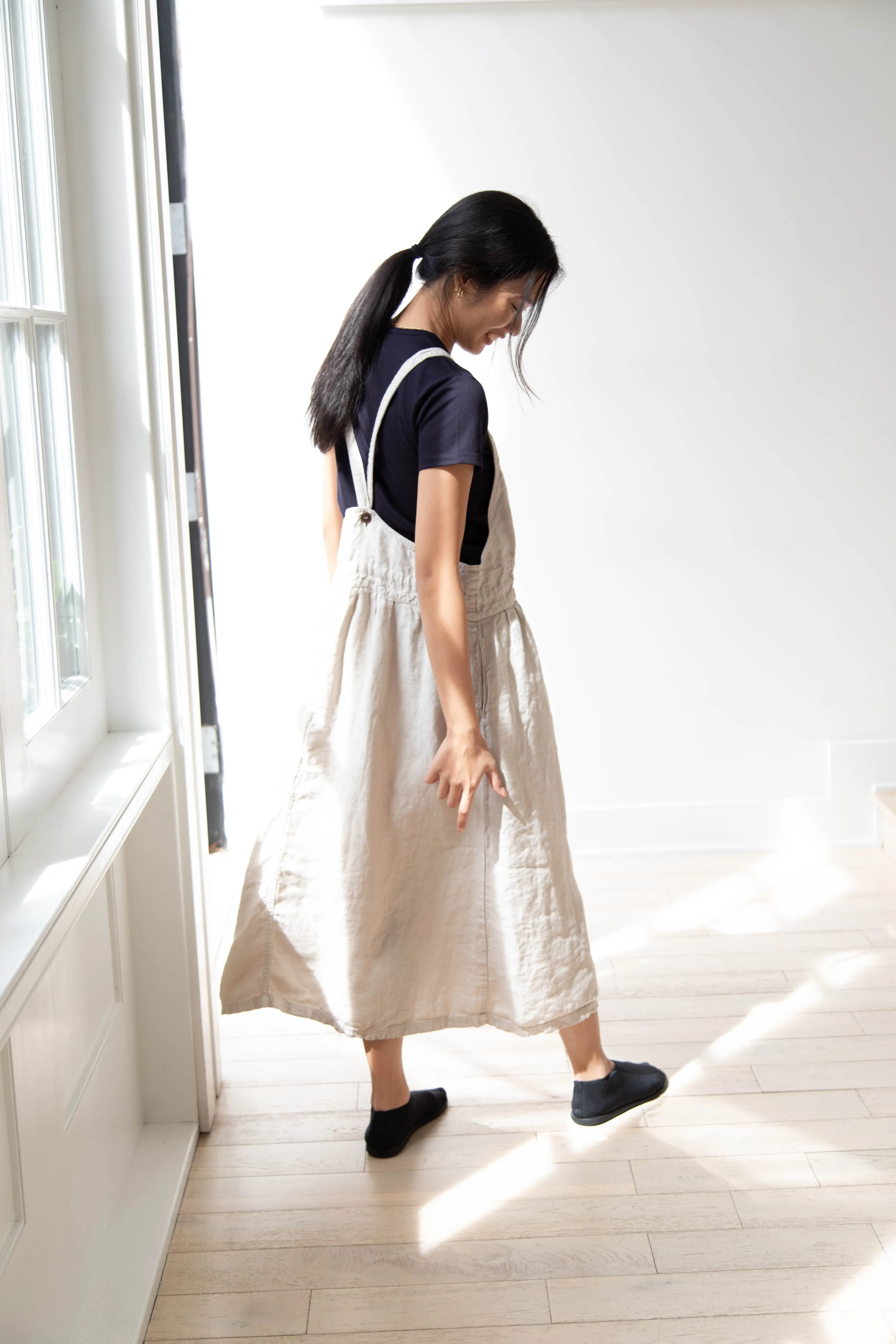 Armen | Linen Apron Dress in Greige