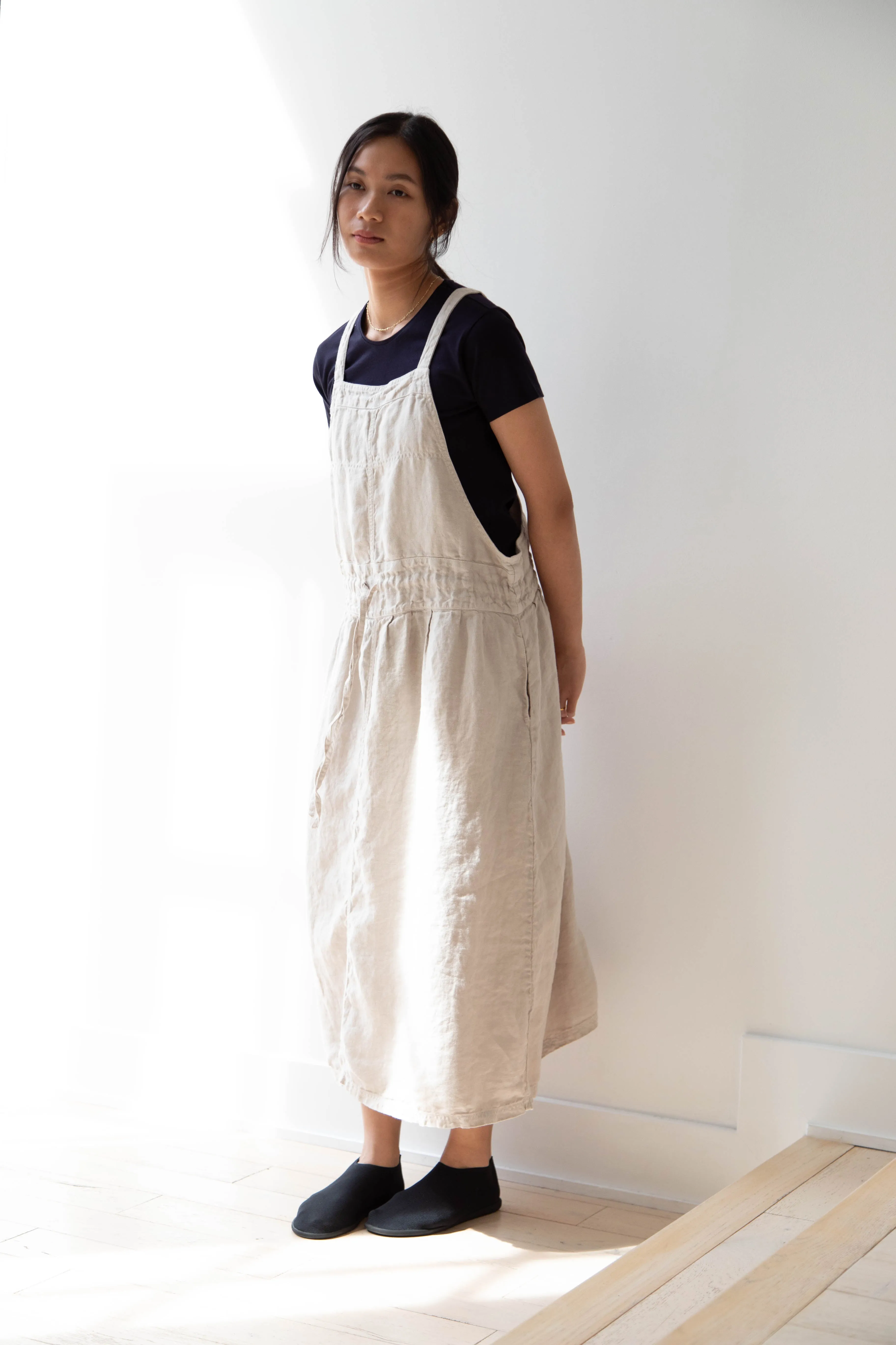 Armen | Linen Apron Dress in Greige