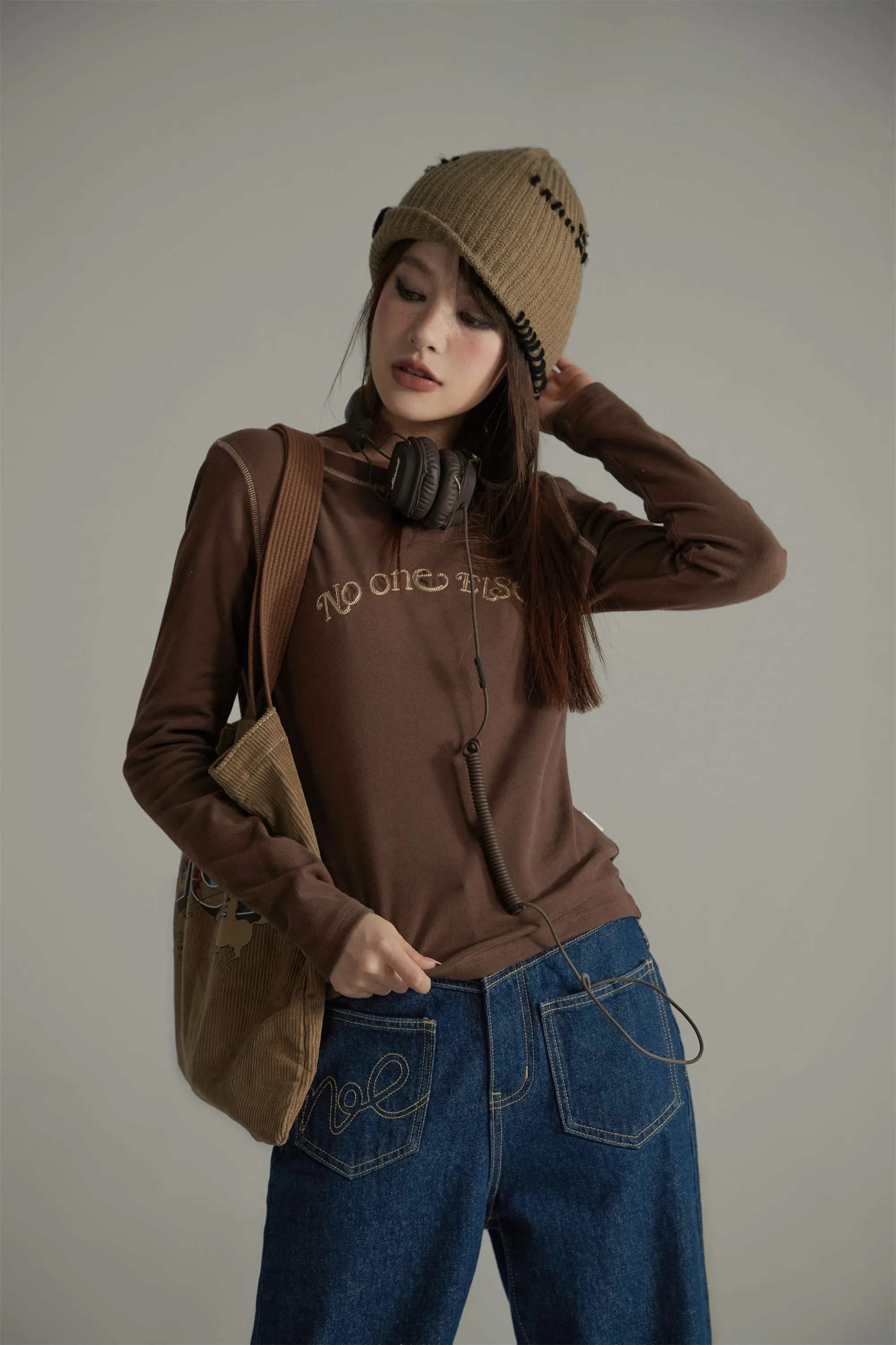 Noe Simple Round T-Shirt