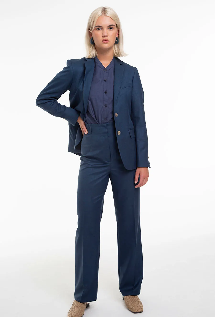 Single Breasted Sort Tailored Jacket – Flap Pocket